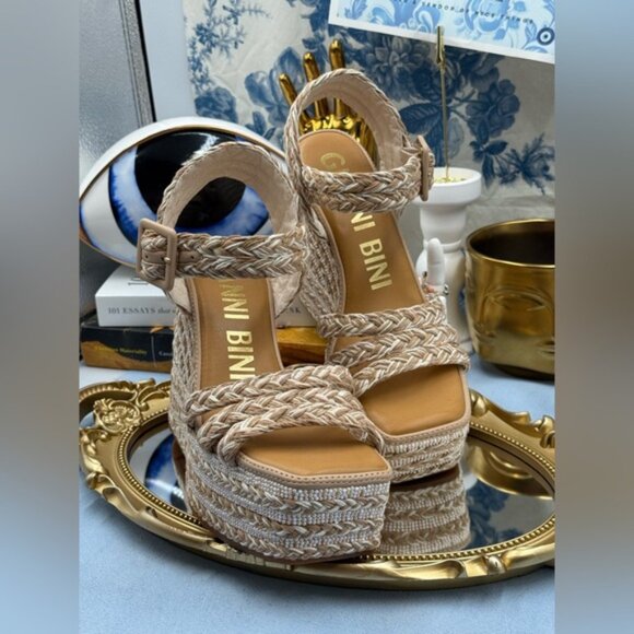 🆕 GIANNI BINI 🧿 NWOB Santi Woven Beaded Wedge Sandal - Neutral Woven Sz US 7 - Picture 7 of 16